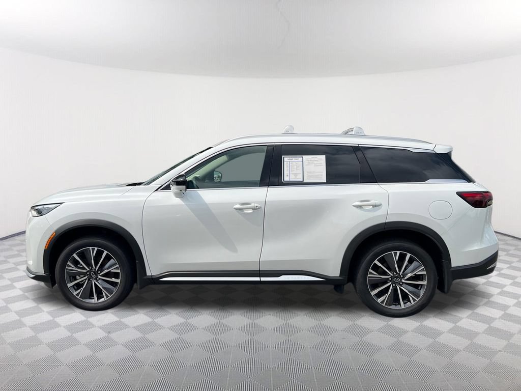 Certified 2026 INFINITI QX60 Luxe w/ Cargo Package FWD image 8