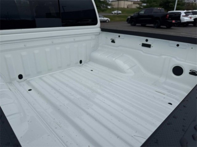 New 2026 Nissan Frontier S image 13