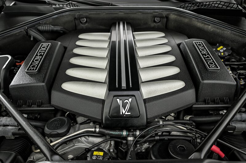 Used 2017 Rolls-Royce Wraith RWD image 12