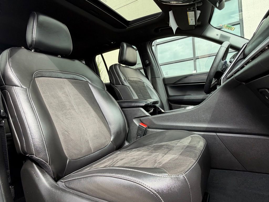 Used 2023 Jeep Grand Cherokee Altitude image 19