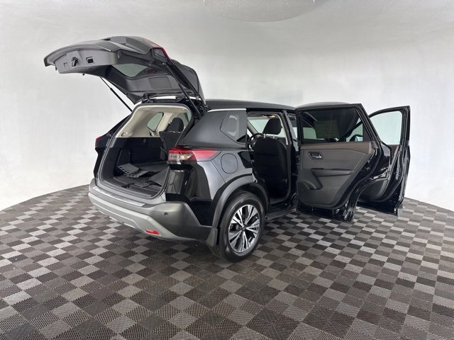 Certified 2021 Nissan Rogue SV image 14