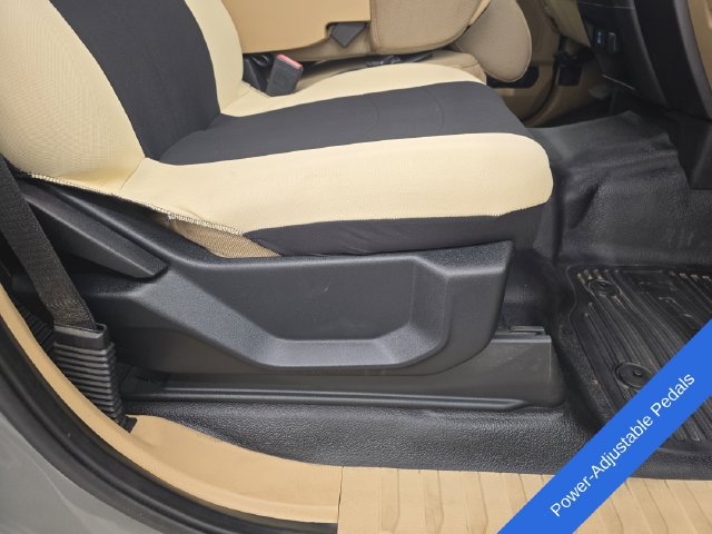 Certified 2020 Ford F250 XLT w/ XLT Premium Package AWD/4WD image 12