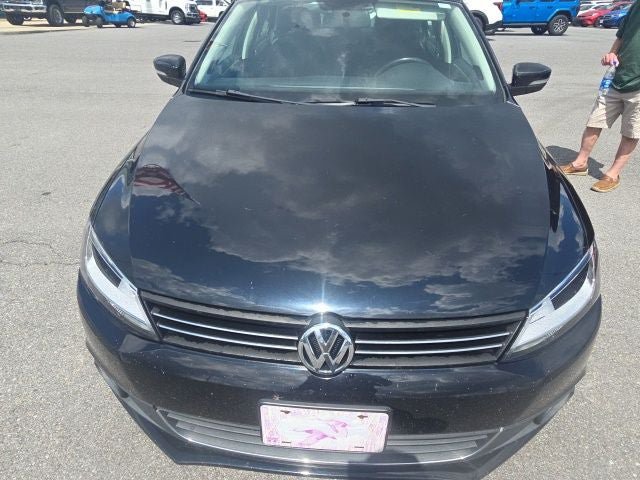 Used 2012 Volkswagen Jetta SEL FWD image 4