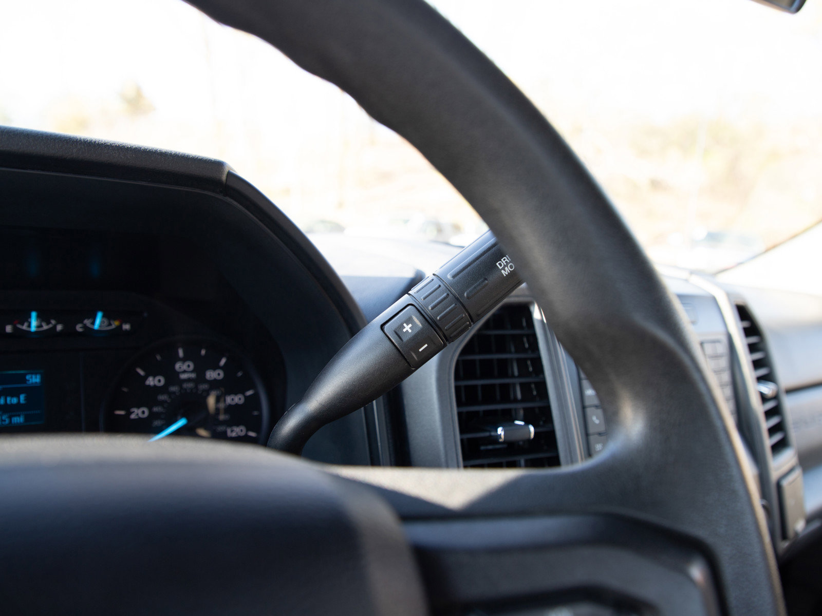 Used 2021 Ford F250 XL w/ Power Equipment Group RWD image 25