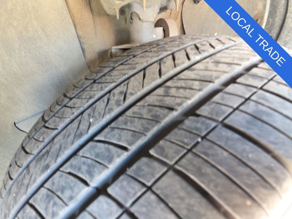 Used 2025 Kia Sportage EX image 23