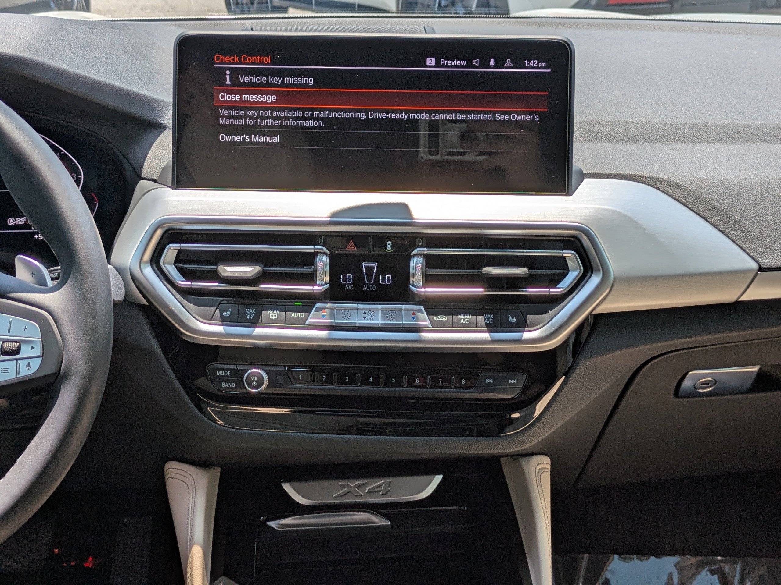 Used 2025 BMW X4 xDrive30i w/ Convenience Package AWD/4WD image 21