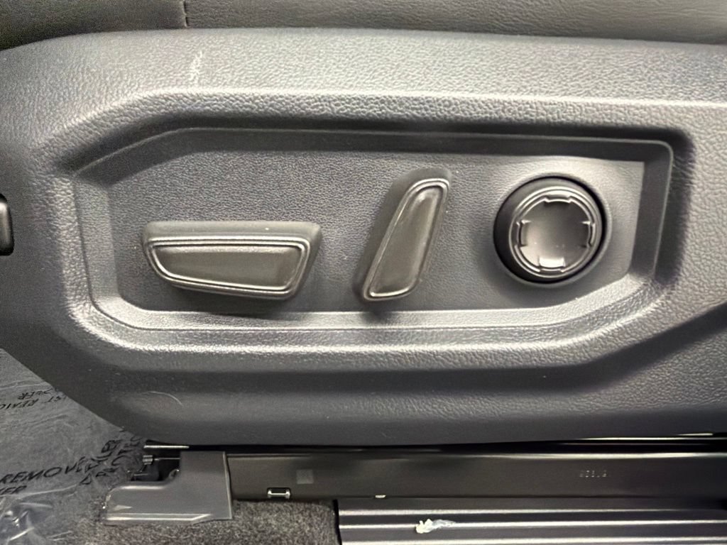 Certified 2026 Toyota Tundra Platinum AWD/4WD image 23