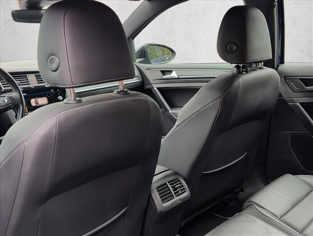 Used 2019 Volkswagen Golf R 4-Door image 15