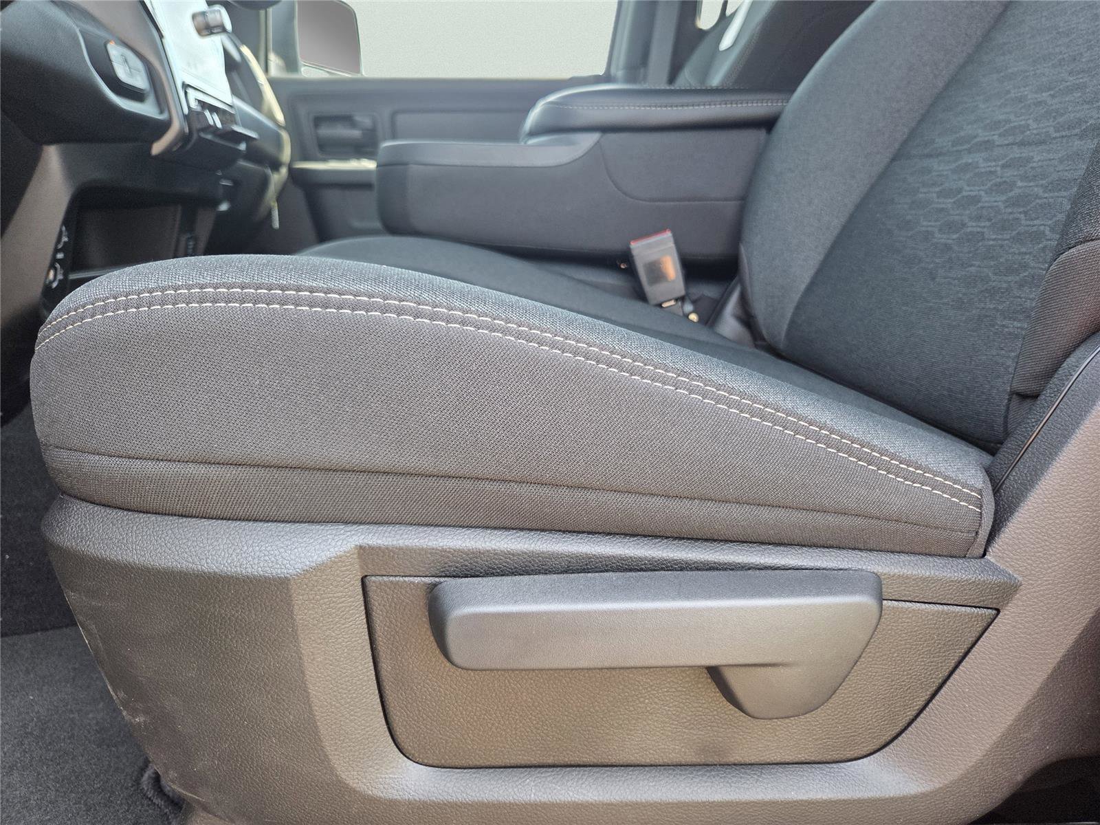 New 2026 RAM 2500 Tradesman image 18
