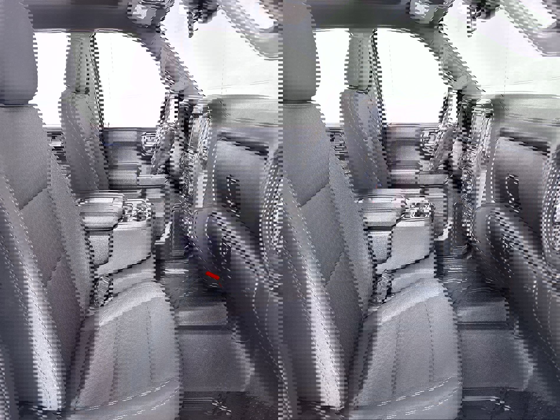 Used 2023 Chevrolet Silverado 1500 Custom image 65