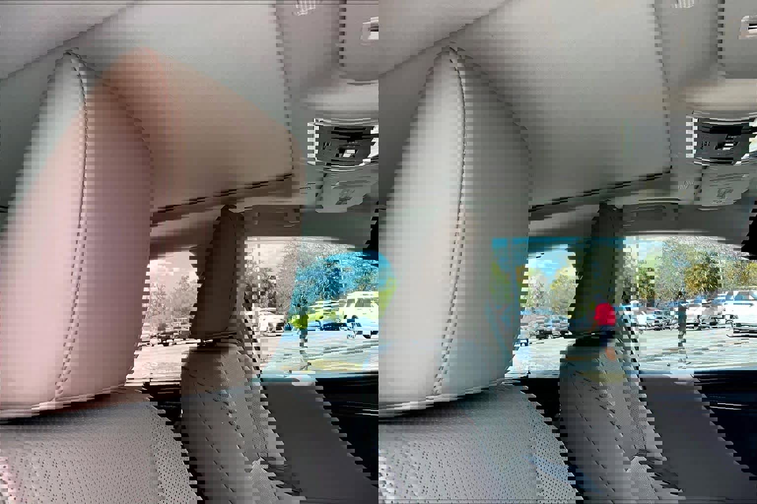 Used 2021 Lexus ES 350 Ultra Luxury w/ Accessory Package 2 image 14