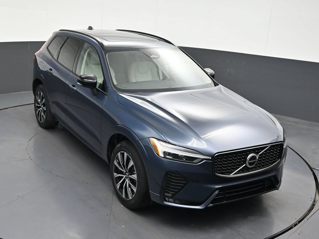 Certified 2024 Volvo XC60 B5 Core w/ Protection Package Premier AWD/4WD image 23