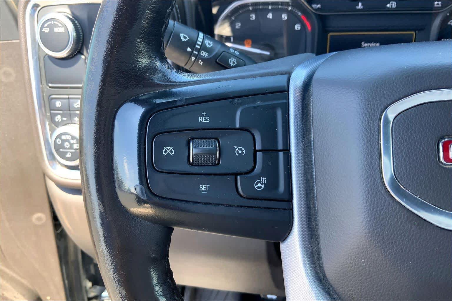 Used 2020 GMC Sierra 1500 SLT RWD image 24