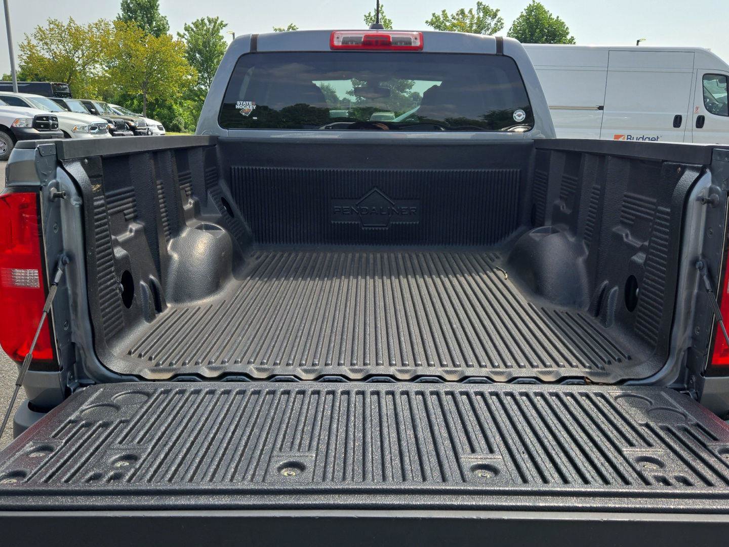 Used 2020 Chevrolet Colorado W/T w/ WT Convenience Package RWD image 14