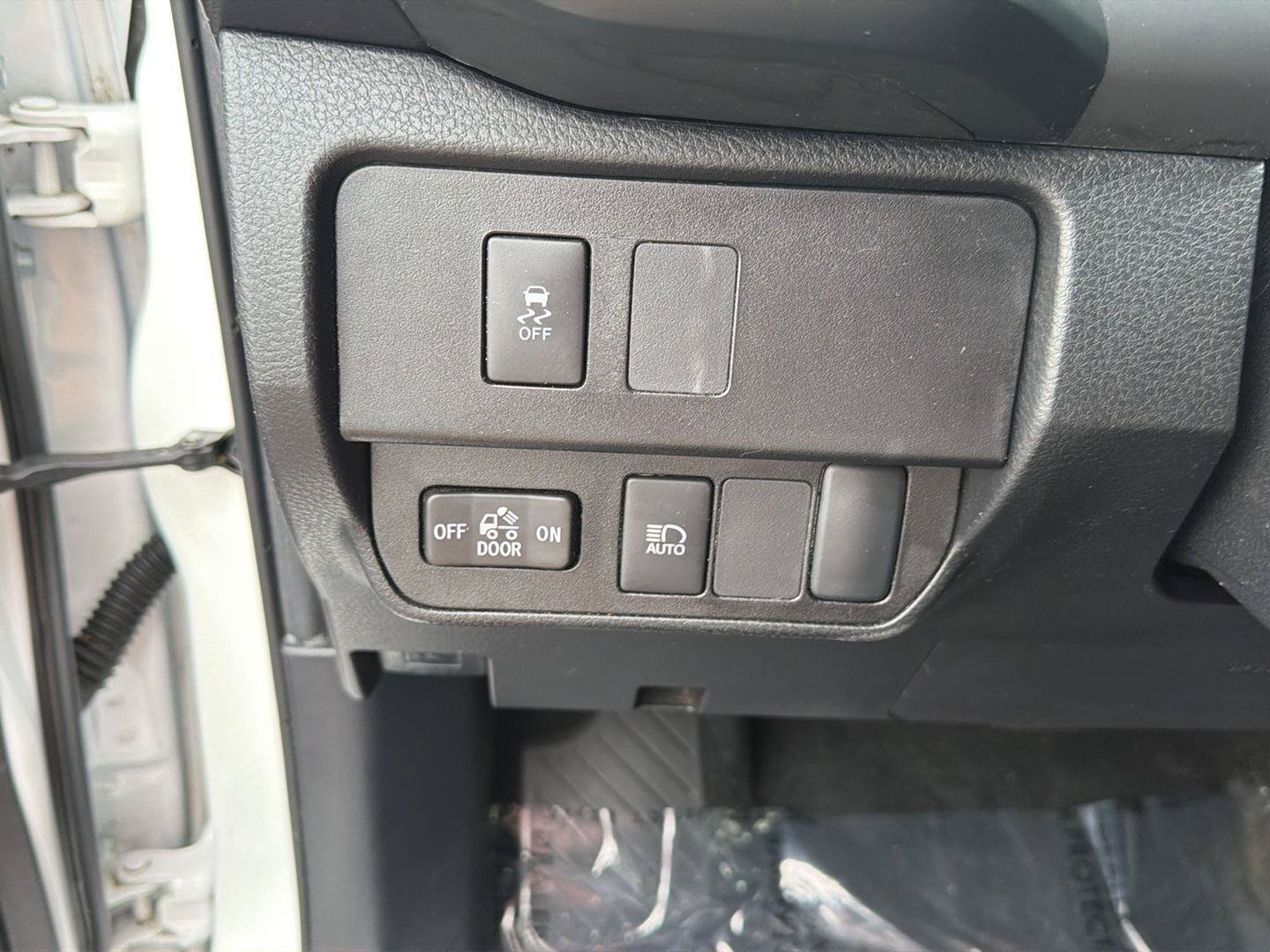 Used 2023 Toyota Tacoma SR AWD/4WD image 20