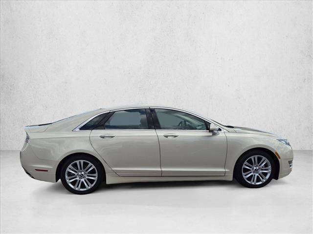 Used 2015 Lincoln MKZ Hybrid w/ Equipment Group 201A Select FWD image 4
