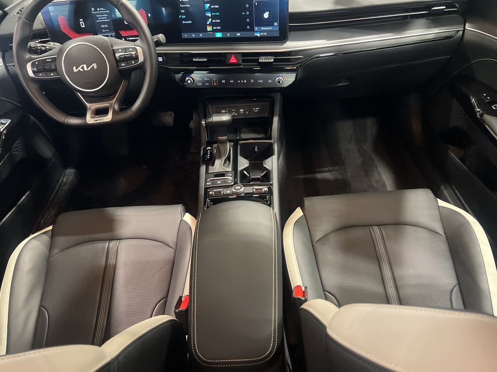 Certified 2025 Kia K5 GT-Line image 17