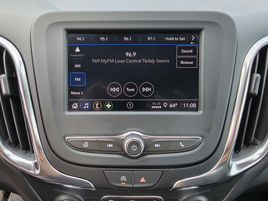 Used 2024 Chevrolet Equinox LT image 19