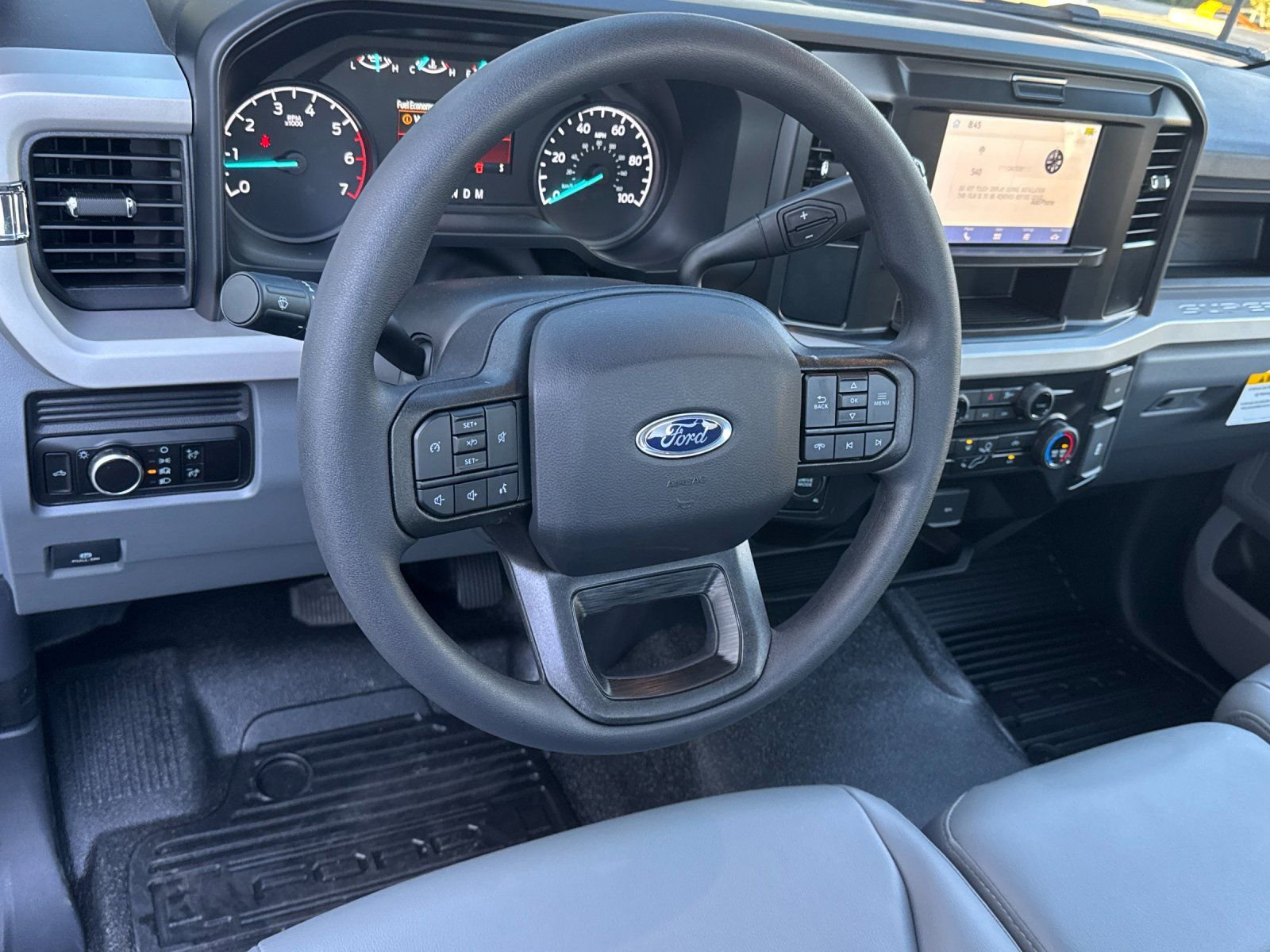 New 2026 Ford F350 XL w/ XL Off-Road Package AWD/4WD image 13