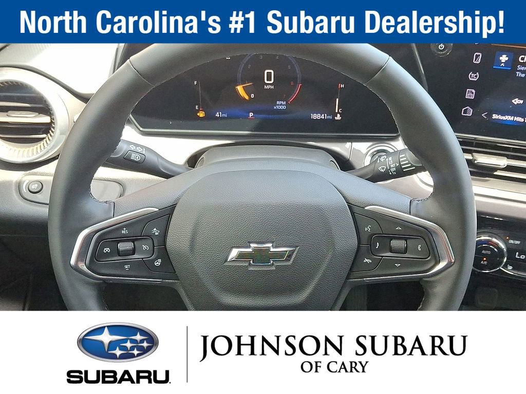 Used 2025 Chevrolet Trax ACTIV w/ Driver Confidence Package image 18