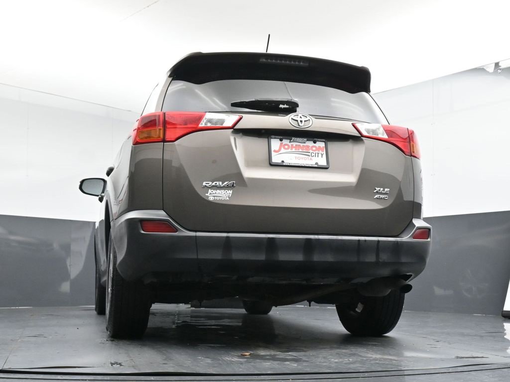 Used 2015 Toyota RAV4 XLE image 39