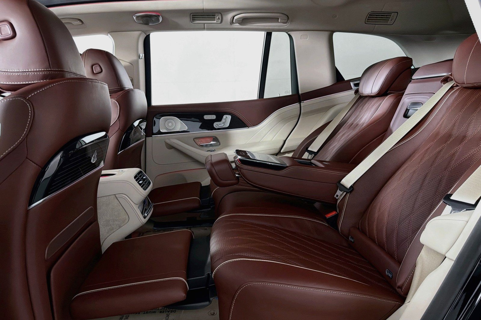 New 2026 Mercedes-Benz Maybach GLS 600 4MATIC image 8