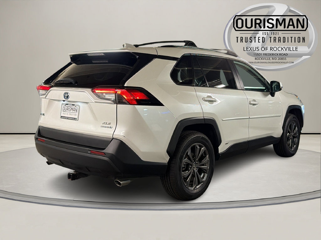 Used 2024 Toyota RAV4 XLE Premium w/ Weather Package AWD/4WD image 8