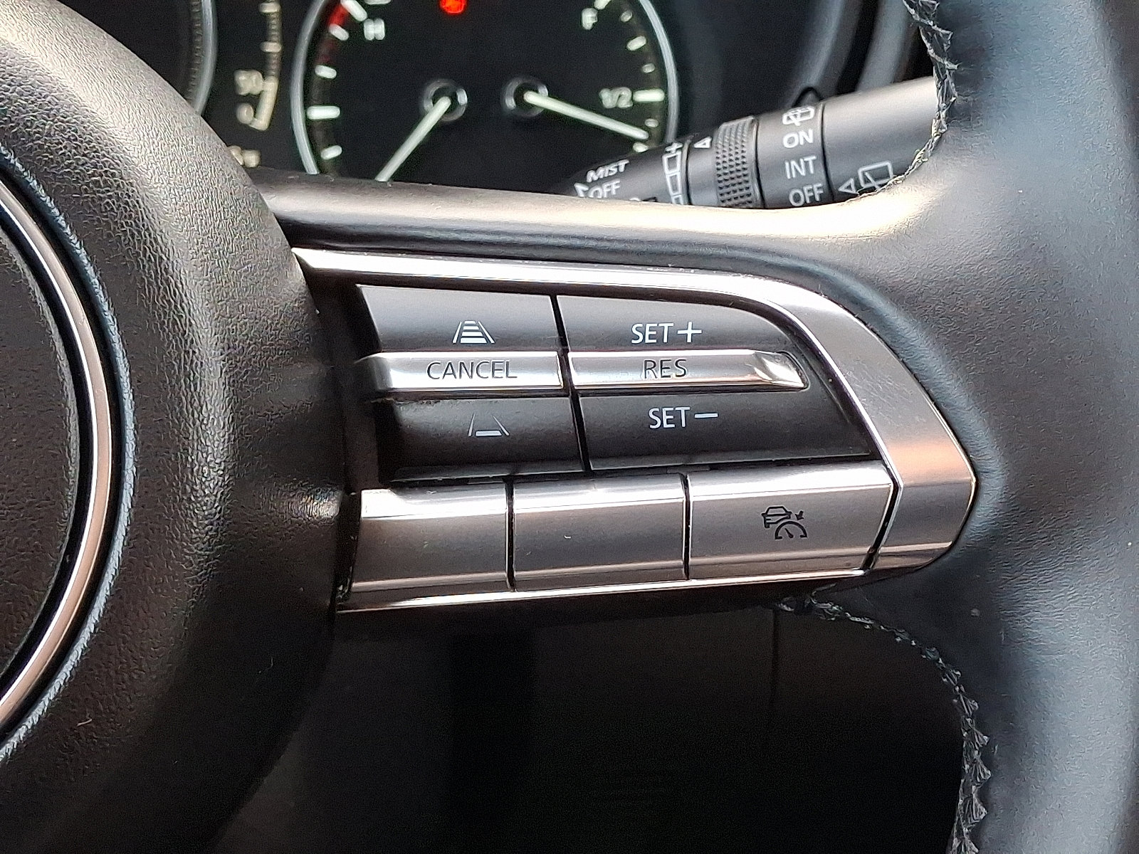 Used 2021 MAZDA CX-30 AWD 2.5 Turbo S image 25