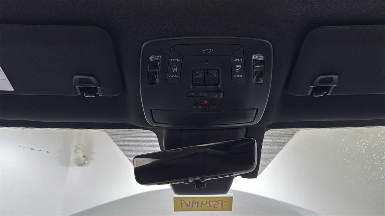 New 2026 Toyota Sienna Platinum image 11