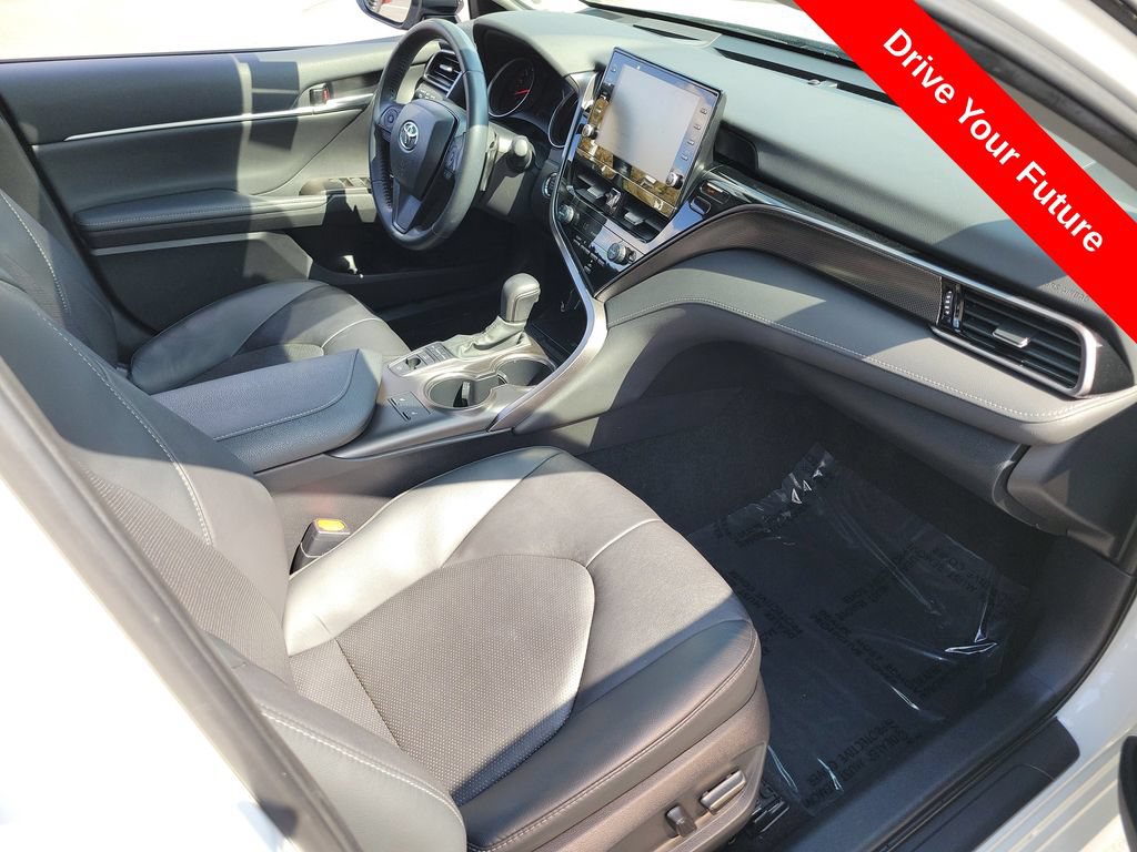 Used 2024 Toyota Camry XSE FWD image 24