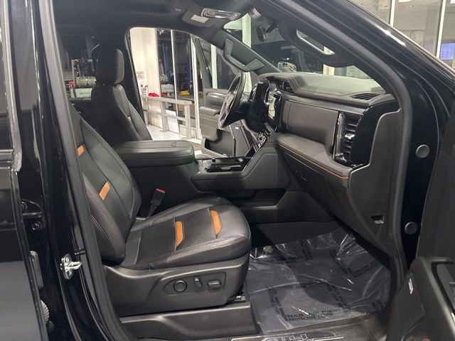 Used 2024 GMC Sierra 2500 AT4 w/ Technology Package image 30