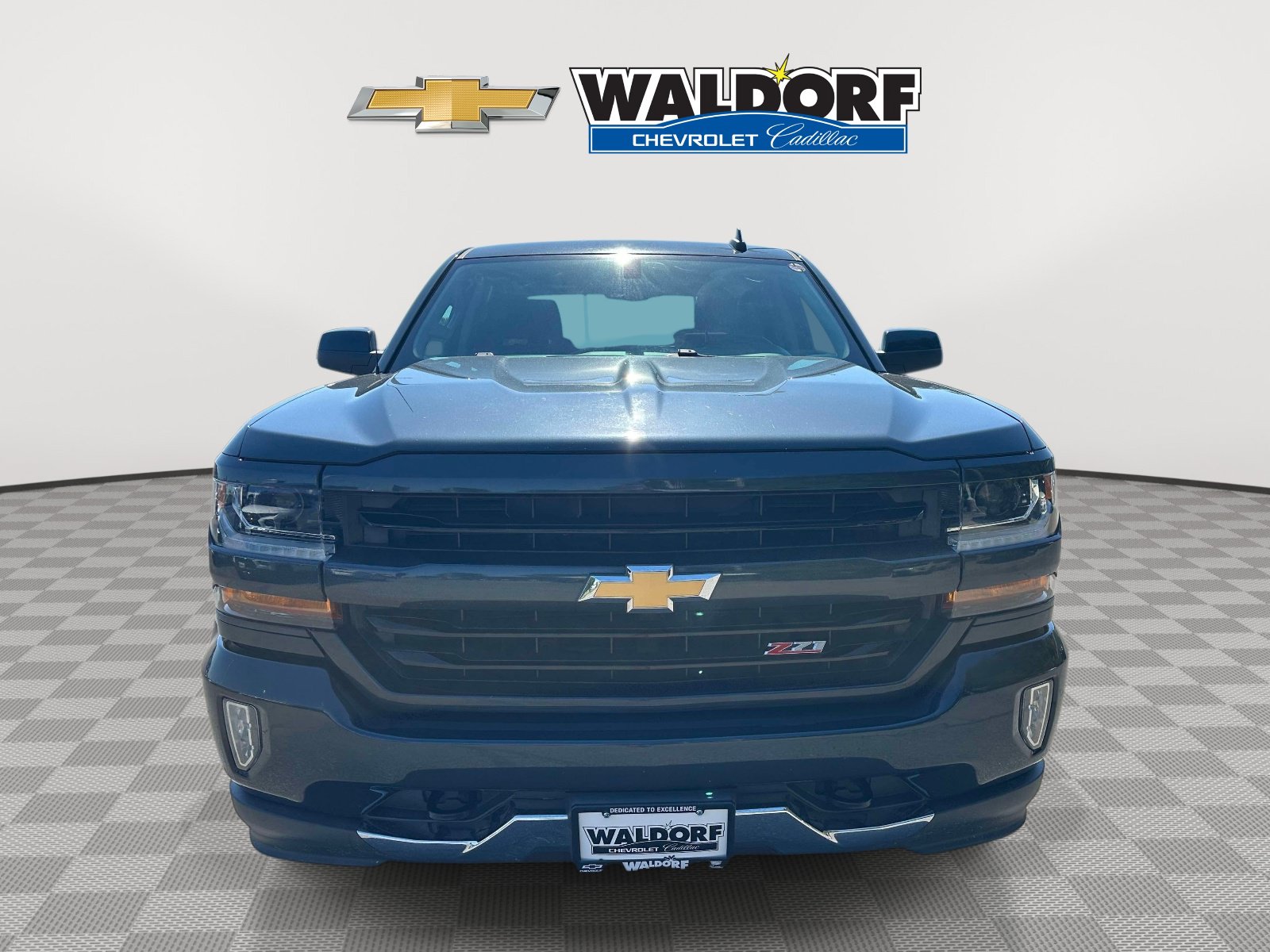 Used 2018 Chevrolet Silverado 1500 LT AWD/4WD image 2