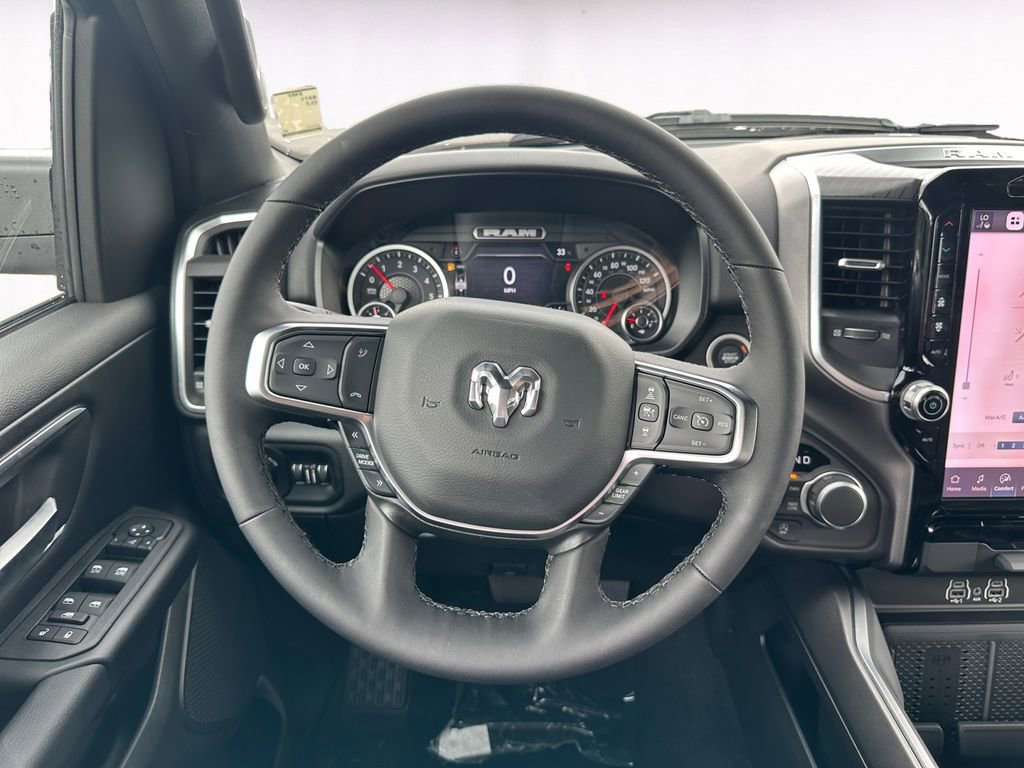 New 2026 RAM 1500 4x4 Crew Cab image 12