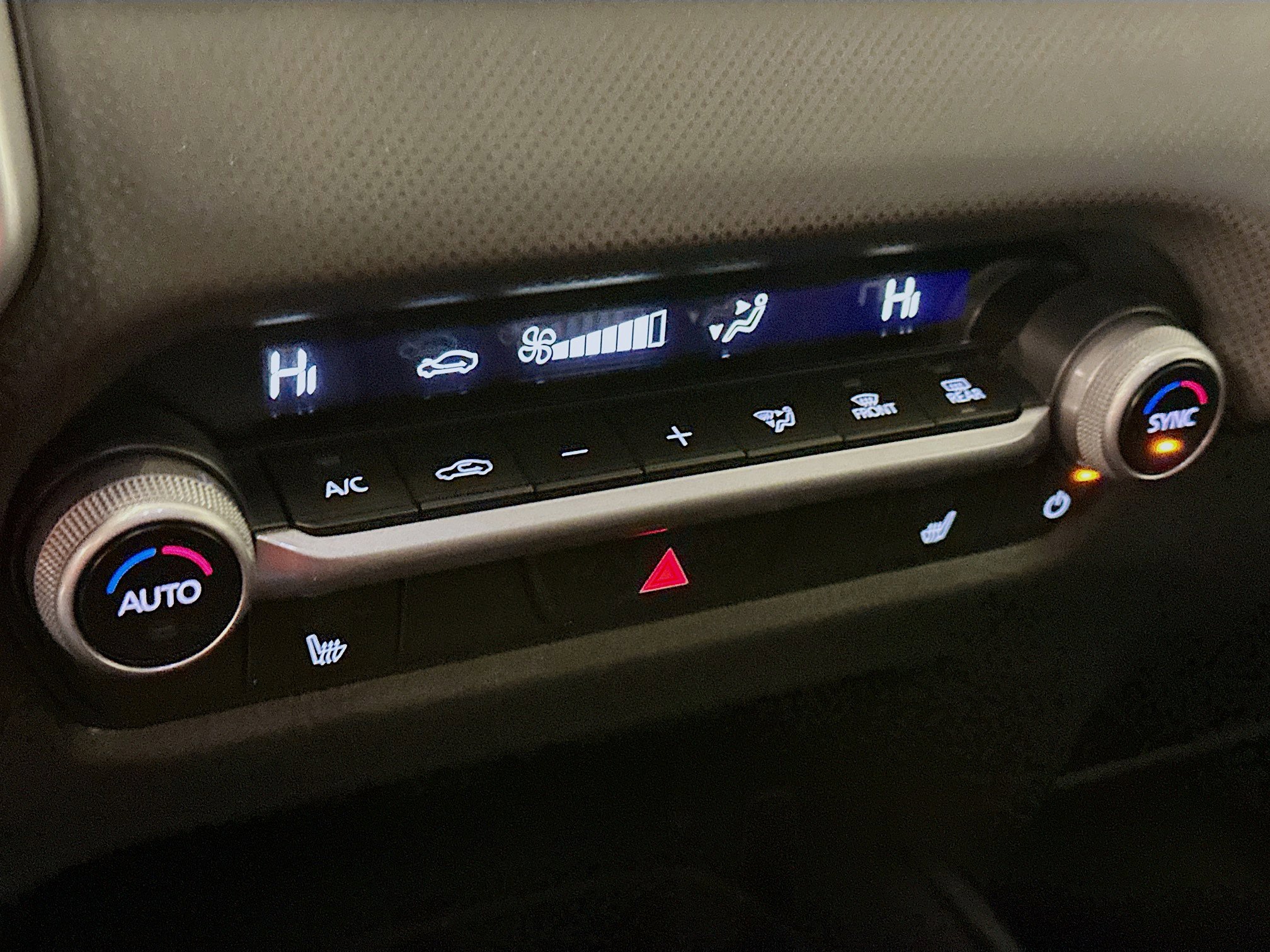 Used 2025 MAZDA CX-50 AWD 2.5 S w/ Premium Package image 24