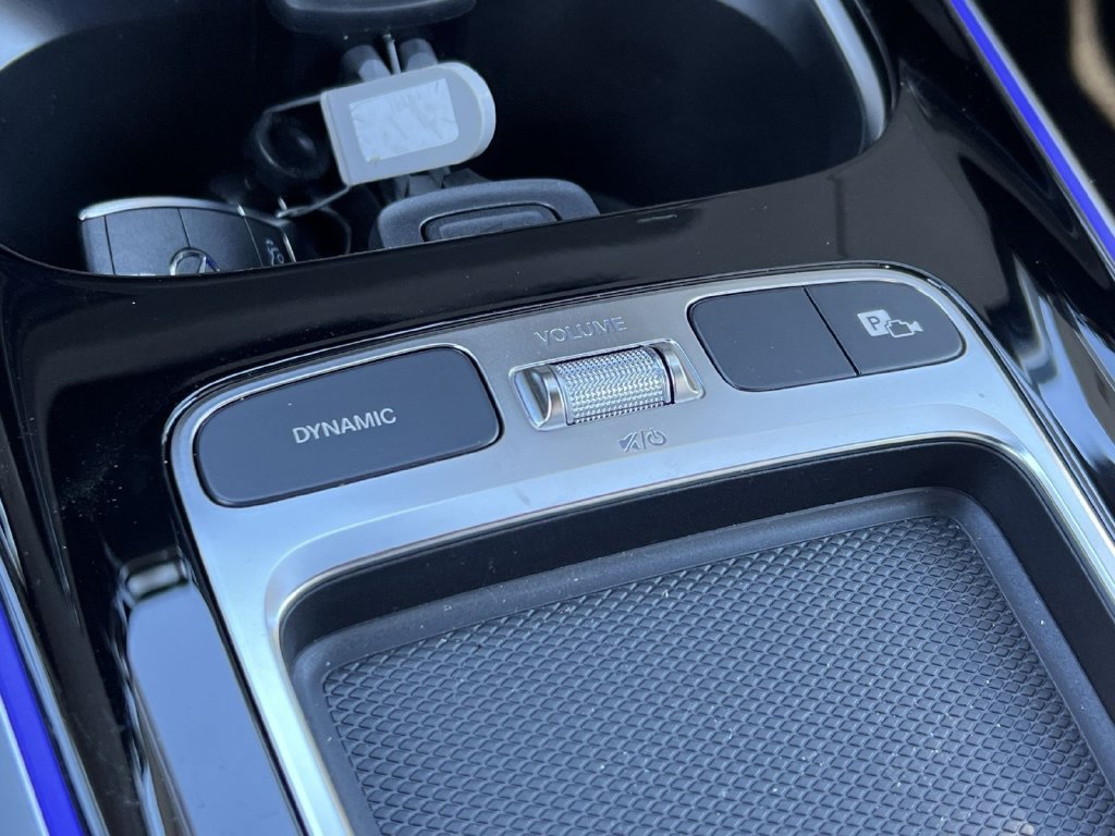 Used 2026 Mercedes-Benz GLB 250 4MATIC image 32
