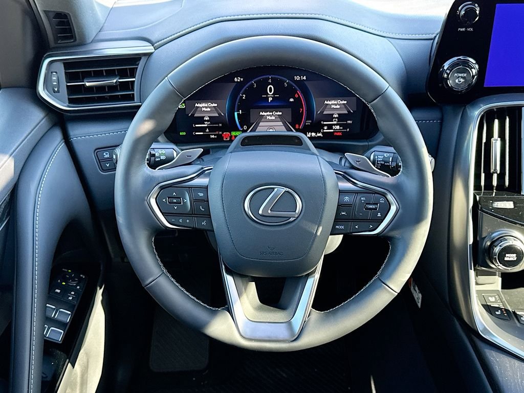 Used 2026 Lexus LX 700h Overtrail w/ Accessory Package (Z1) AWD/4WD image 23