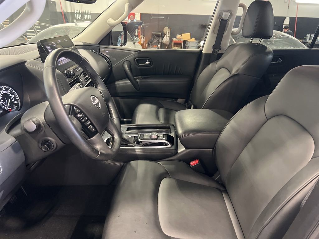 Certified 2024 Nissan Armada SV image 4