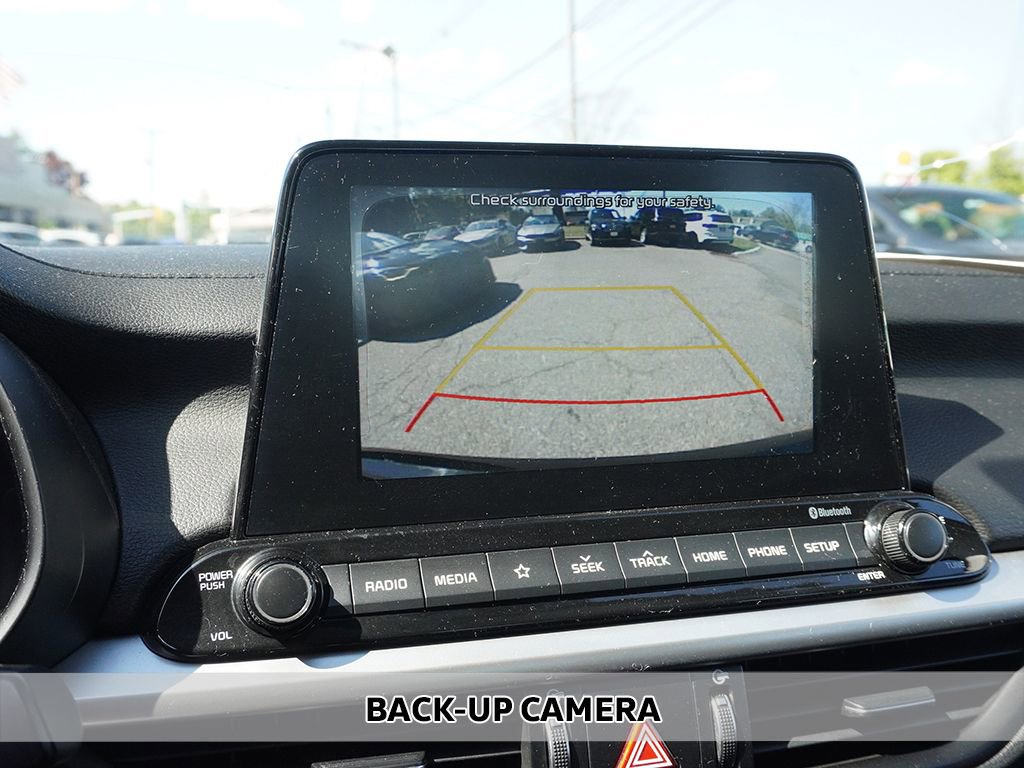 Used 2019 Kia Forte LXS FWD image 4