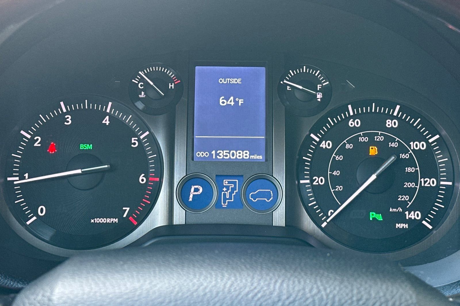 Used 2017 Lexus GX 460 Premium w/ Premium Package image 34