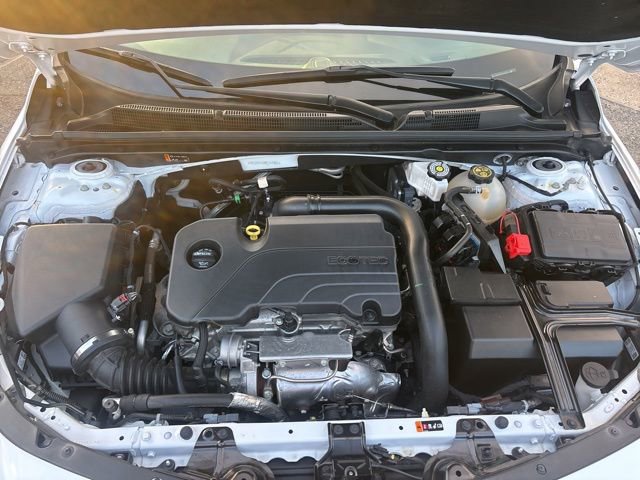 Used 2024 Chevrolet Malibu LT image 15