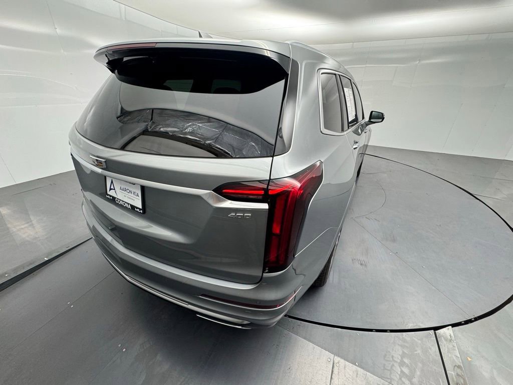 Used 2023 Cadillac XT6 Premium Luxury image 5