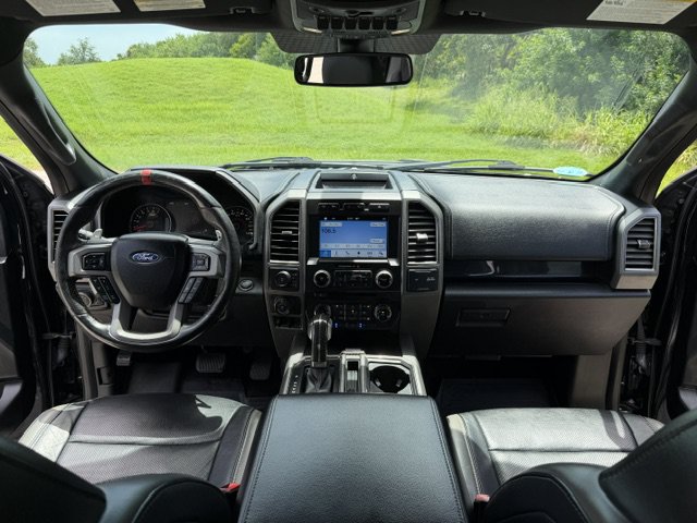 Used 2018 Ford F150 Raptor w/ Equipment Group 802A Luxury AWD/4WD image 17