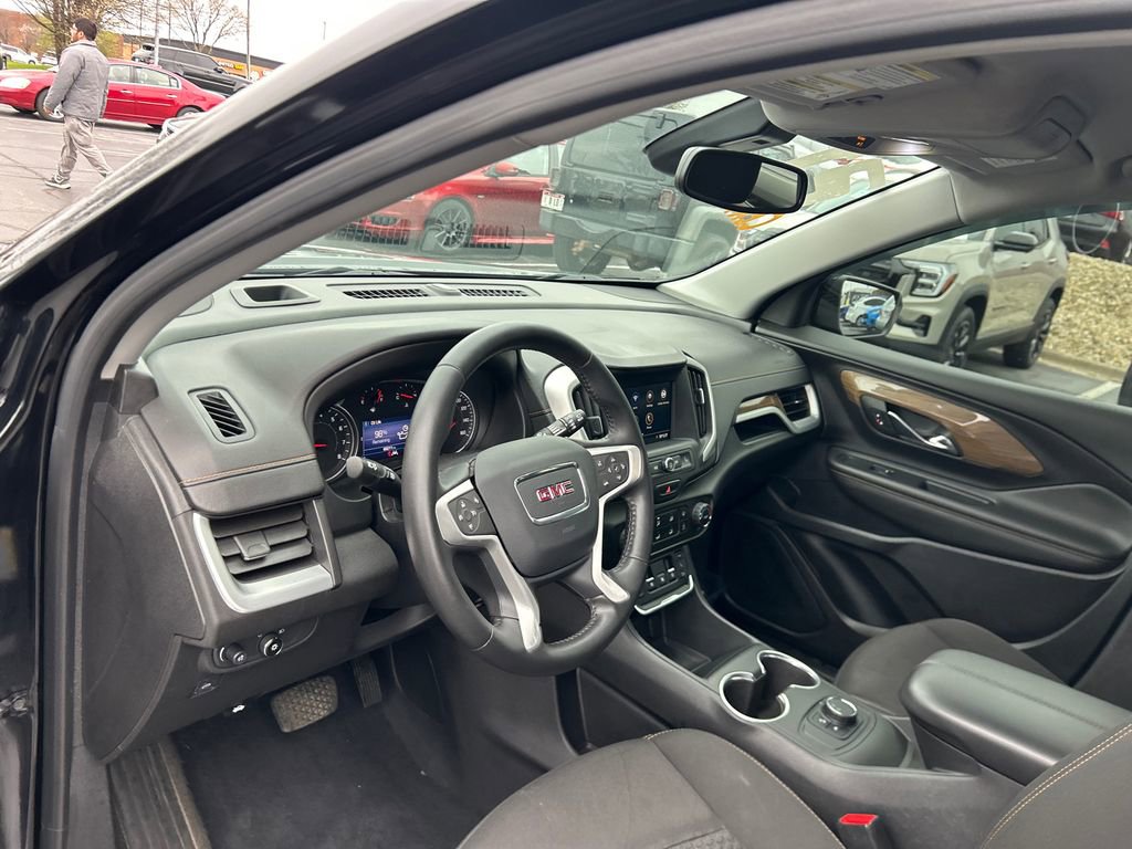 Certified 2021 GMC Terrain SLE w/ Elevation Edition image 18
