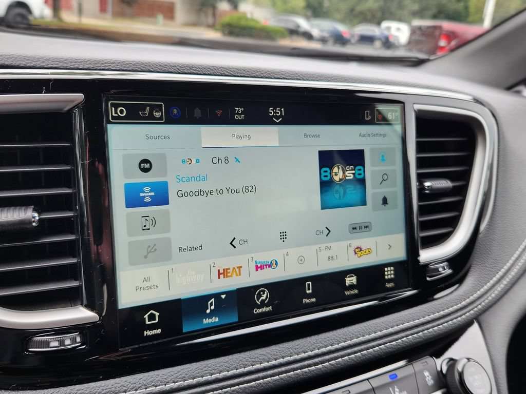 New 2026 Chrysler Pacifica Select FWD image 22