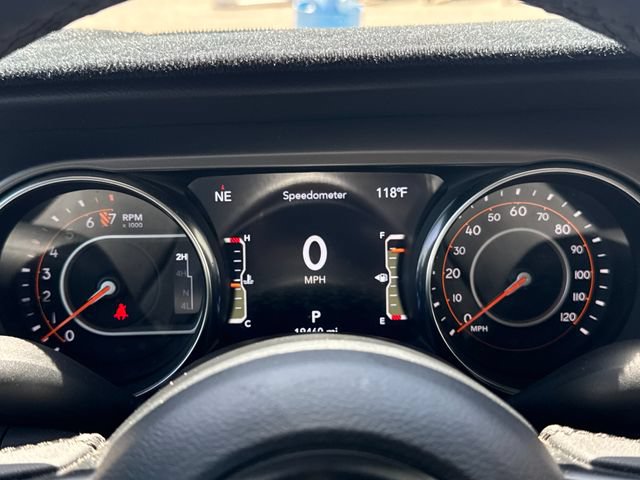 Used 2023 Jeep Gladiator Sport AWD/4WD image 15