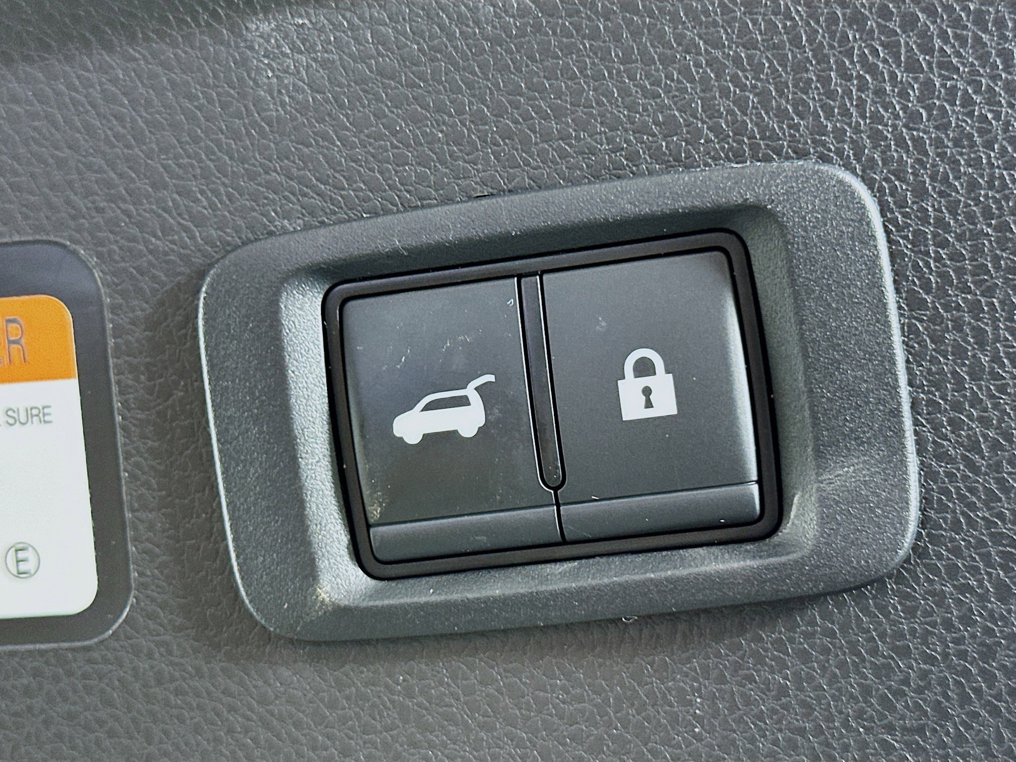 Used 2024 Mitsubishi Eclipse Cross SEL AWD/4WD image 29