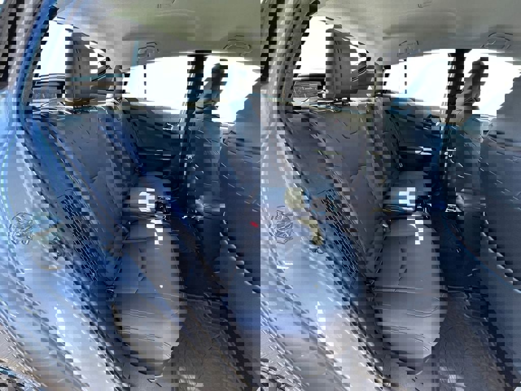 Used 2017 Toyota Prius Prime Advanced image 11