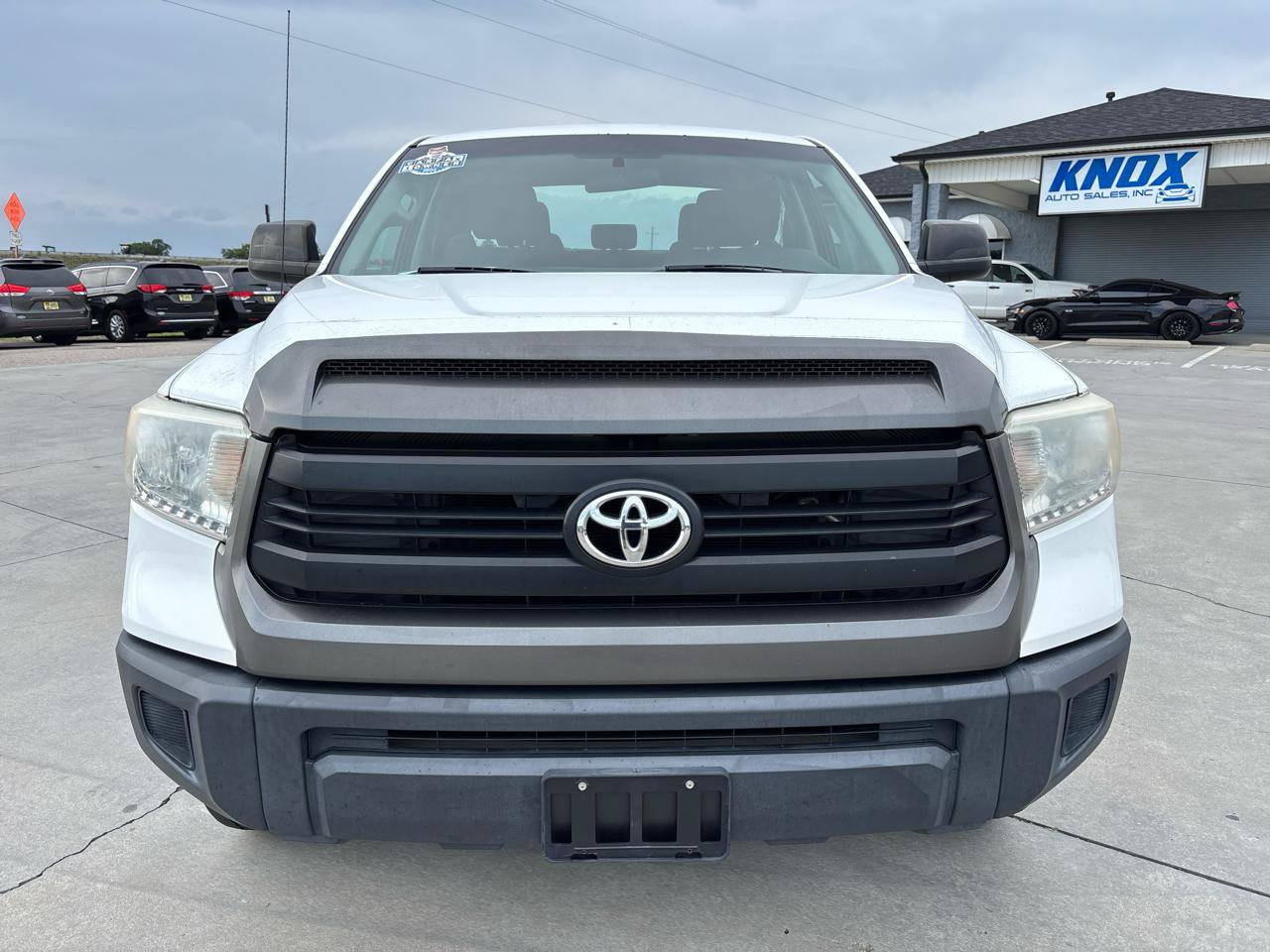 Used 2016 Toyota Tundra SR w/ Tow Package RWD image 11