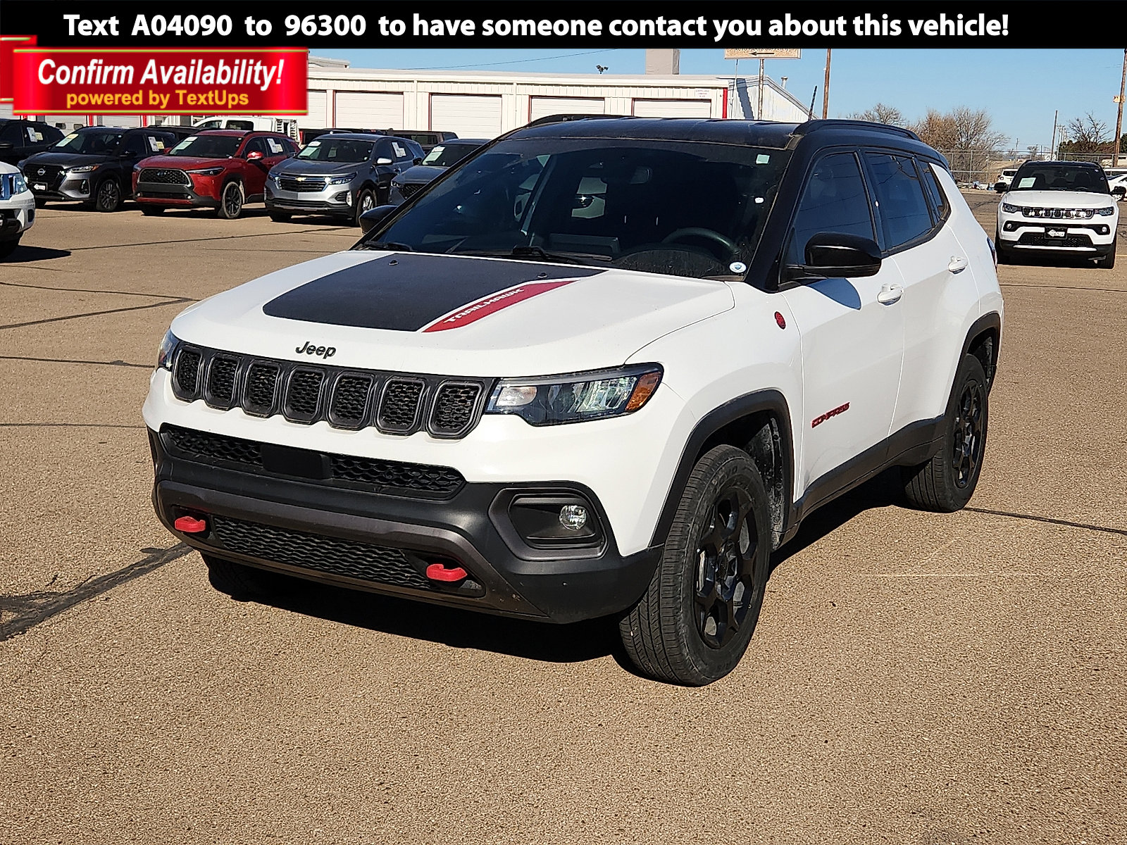 Used 2023 Jeep Compass Trailhawk AWD/4WD image 1