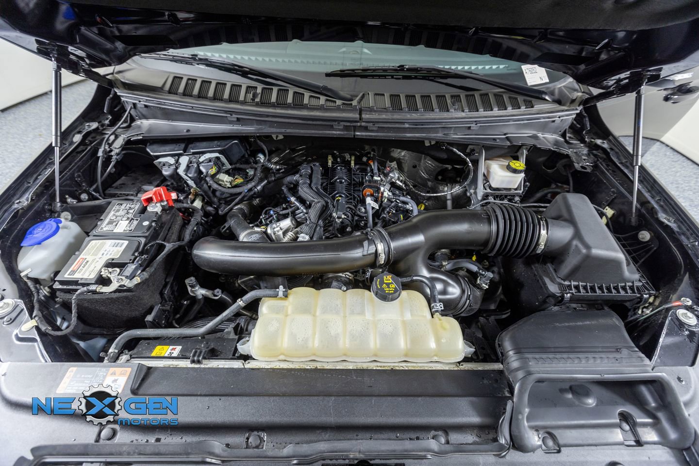 Used 2024 Ford Expedition Max Limited image 49